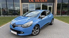 Gebruikt 2013 Renault Clio IV Expression Hatchback | € 5.950 (Eerlijke prijs)