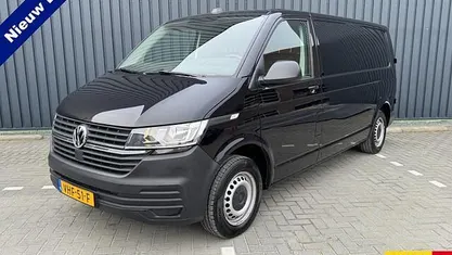 Zwart (metallic) Occasion 2020 VW T6.1 Business Van | € 19.450 (Super prijs)