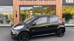 Hatchback Gebruikt 2012 Peugeot 107 Hatchback | € 4.650 (Eerlijke prijs)