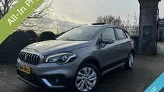 Grijs, metallic lak Gebruikt 2017 Suzuki SX4 S-Cross SUV | € 12.995 (Goede deal)