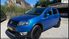 Gebruikt 2014 Dacia Sandero Lauréate Hatchback | € 7.450 (Eerlijke prijs)