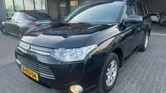 Zwart Gebruikt 2014 Mitsubishi Outlander Edition SUV | € 7.950 (Super prijs)
