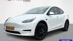 Wit, metallic lak Gebruikt 2023 Tesla Model Y SUV | € 36.700 (Eerlijke prijs)