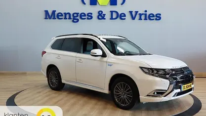Occasion Mitsubishi Outlander Edition 225 PK (165 kW) 2019 Wit SUV