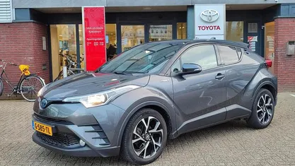 Occasion 2019 Toyota C-HR Sport SUV | € 18.989 (Eerlijke prijs)