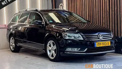 Zwart Gebruikt 2014 VW Passat Highline Stationwagen | € 7.990 (Eerlijke prijs)