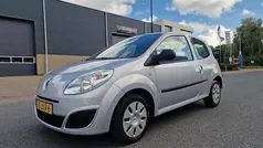 Gebruikt 2009 Renault Twingo Authentique Hatchback | € 1.750 (Eerlijke prijs)