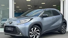 Gebruikt 2025 Toyota Aygo Pulse Hatchback | € 23.590 (Eerlijke prijs)