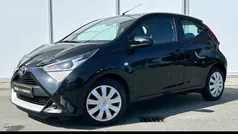 Gebruikt 2019 Toyota Aygo X-play Hatchback | € 10.445 (Eerlijke prijs)