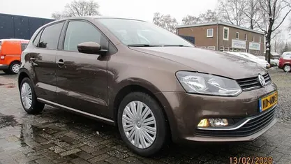 Occasion VW Polo Comfortline 90 PK (66 kW) 2016 Bruin (metallic) Hatchback