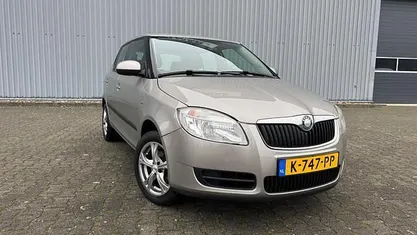Gebruikt 2008 Skoda Fabia Ambiente Hatchback | € 4.745 (Eerlijke prijs)