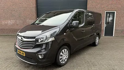 Occasion Opel Vivaro Sport 125 PK (91 kW) 2018 Zwart MPV