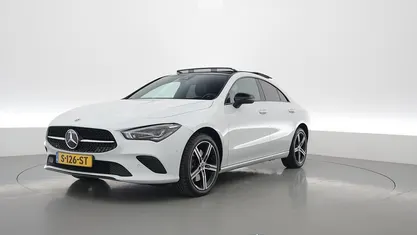 Occasion Mercedes CLA250e Luxury 218 PK (160 kW) 2023 Wit (metallic) Sedan