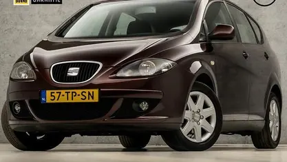 Occasion Seat Altea XL Stylance 102 PK (75 kW) 2007 Rood MPV