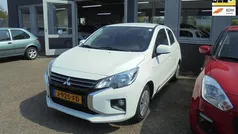 Wit Gebruikt 2020 Mitsubishi Space Star Hatchback | € 9.499 (Eerlijke prijs)