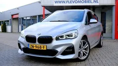 Grijs Gebruikt 2019 BMW 220 M Sport Stationwagen | € 24.950 (Goede deal)