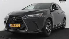 Gebruikt 2022 Lexus NX450h+ Luxury Line SUV | € 51.945 (Goede deal)