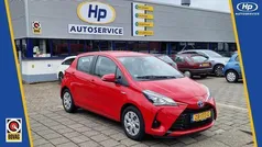 Rood Gebruikt 2019 Toyota Yaris Active Hatchback | € 14.500 (Goede deal)