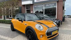Gebruikt 2015 Mini Cooper Business Hatchback | € 12.950 (Eerlijke prijs)