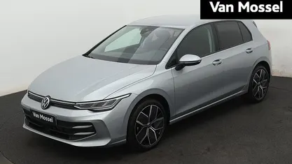 Zilver Occasion 2025 VW Golf VIII Edition Hatchback | € 33.900 (Eerlijke prijs)
