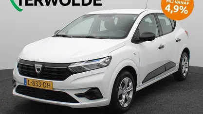 Wit Occasion 2021 Dacia Sandero Essentiel Hatchback | € 12.340 (Goede deal)