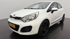 Gebruikt 2012 Kia Rio Comfort Hatchback | € 4.995 (Eerlijke prijs)