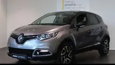 Twotone gris casiopée / noir Gebruikt 2016 Renault Captur Dynamique SUV | € 10.450 (Eerlijke prijs)