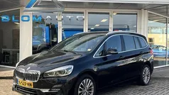 Zwart Gebruikt 2019 BMW 218 Stationwagen | € 19.800 (Eerlijke prijs)
