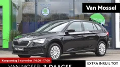 Zwart, metallic lak Gebruikt 2023 Skoda Scala Active Hatchback | € 19.944 (Eerlijke prijs)