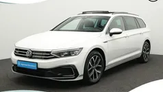 Wit Gebruikt 2021 VW Passat Business Stationwagen | € 24.700 (Eerlijke prijs)