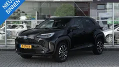 Zwart Gebruikt 2022 Toyota Yaris Cross Edition SUV | € 26.549 (Eerlijke prijs)