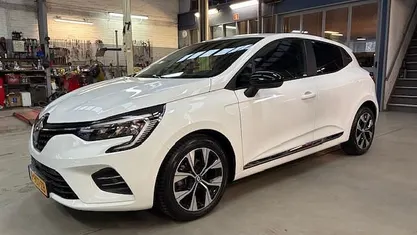 Occasion Renault Clio V Evolution 91 PK (66 kW) 2022 Hatchback