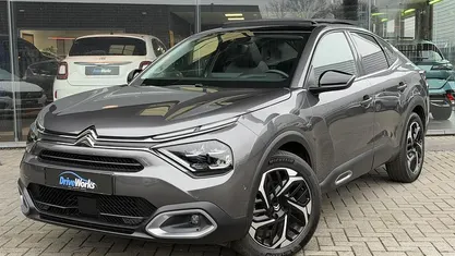 Grijs Gebruikt 2024 Citroën C4 X PureTech SUV | € 23.394 (Eerlijke prijs)