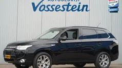 Gebruikt 2014 Mitsubishi Outlander P-HEV Edition SUV | € 8.950 (Super prijs)
