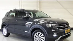 Grijs Gebruikt 2020 VW T-Cross Style SUV | € 20.945 (Eerlijke prijs)