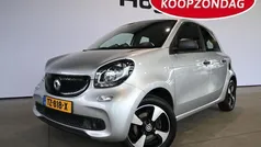 Gebruikt 2018 Smart ForFour Hatchback | € 7.240 (Eerlijke prijs)