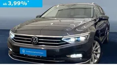 Grijs Gebruikt 2023 VW Passat Elegance Stationwagen | € 43.682 (Eerlijke prijs)