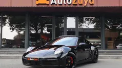 Zwart, metallic lak Gebruikt 2020 Porsche 911 Carrera 4S Sport Coupé | € 144.992 (Eerlijke prijs)
