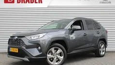 Gebruikt 2021 Toyota RAV4 Hybrid Style SUV | € 35.495 (Eerlijke prijs)
