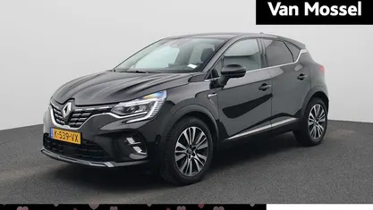 Zwart Occasion 2021 Renault Captur Initiale Paris SUV | € 20.945 (Eerlijke prijs)