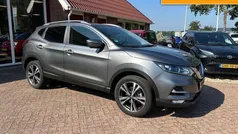 Grijs Gebruikt 2018 Nissan Qashqai N-Connecta SUV | € 17.777 (Eerlijke prijs)