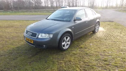 Occasion 2002 Audi A4 Exclusive Sedan | € 1.350 (Super prijs)