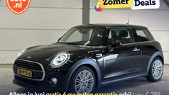 Gebruikt 2019 Mini Cooper Pepper Hatchback | € 13.395 (Goede deal)