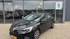 Gebruikt 2023 Renault Clio V Equilibre Hatchback | € 15.590 (Goede deal)