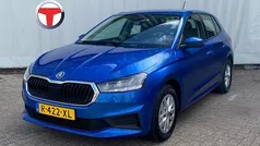 Blauw Gebruikt 2022 Skoda Fabia Hatchback | € 19.895 (Eerlijke prijs)