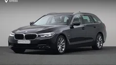 Zwart Gebruikt 2023 BMW 530e Sport Line Stationwagen | € 41.880 (Super prijs)