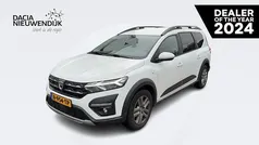 Wit Gebruikt 2022 Dacia Jogger Comfort MPV | € 16.995 (Eerlijke prijs)