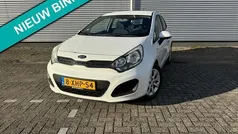 Gebruikt 2014 Kia Rio Comfort Hatchback | € 4.444 (Eerlijke prijs)