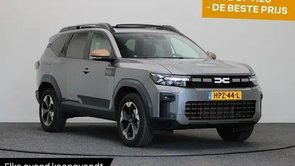 Grijs Occasion 2025 Dacia Bigster Extreme SUV | € 33.900 (Eerlijke prijs)