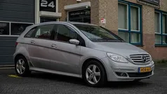 Grijs Gebruikt 2006 Mercedes B170 MPV | € 3.295 (Eerlijke prijs)